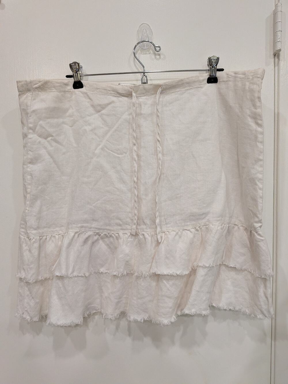 Old Navy Linen Mini Skirt White Tiered Raw Hem Boho Size 10